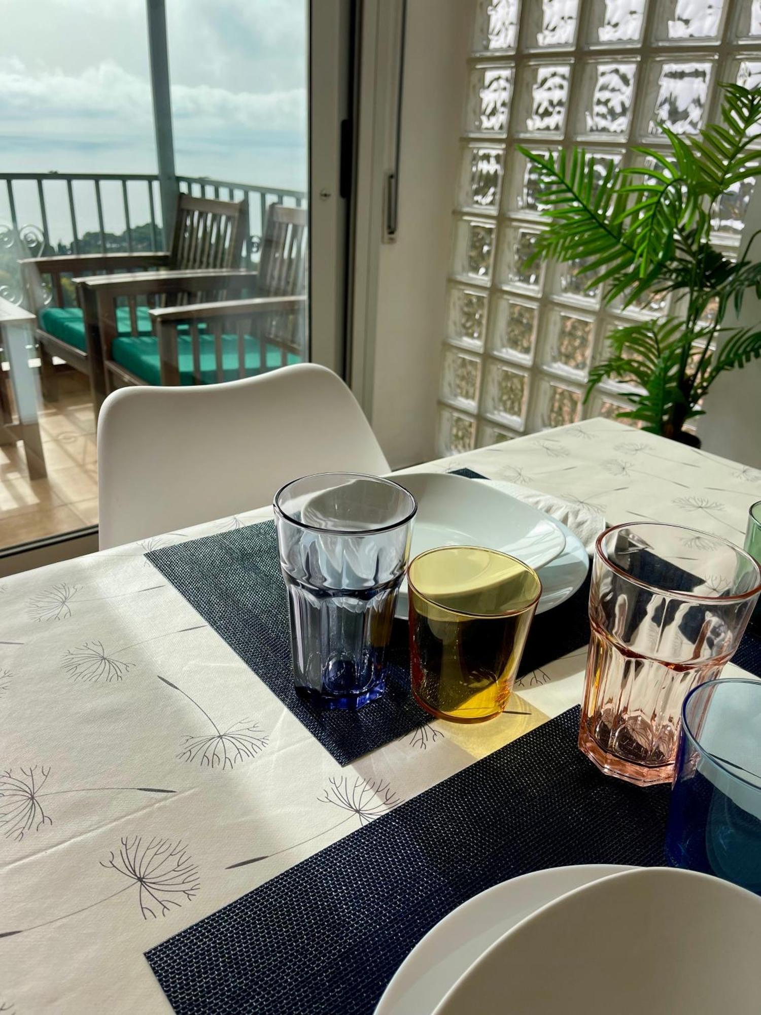 Seahomes Vacations, La Casa Blue Mediterranean Lifestyle Blanes Exterior foto