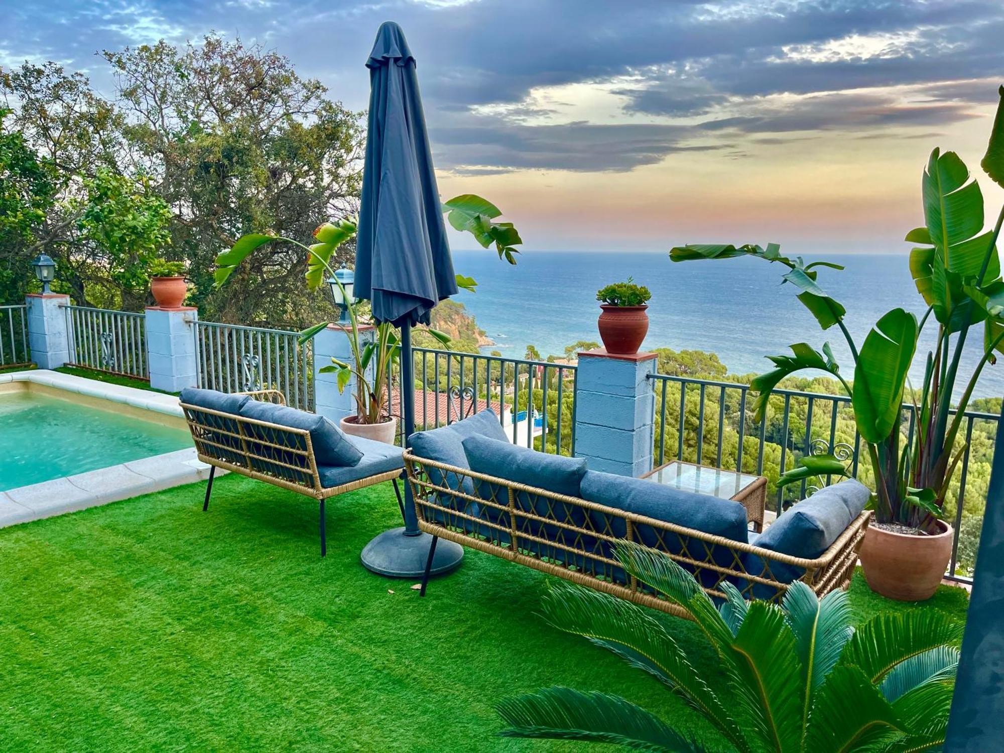 Seahomes Vacations, La Casa Blue Mediterranean Lifestyle Blanes Exterior foto